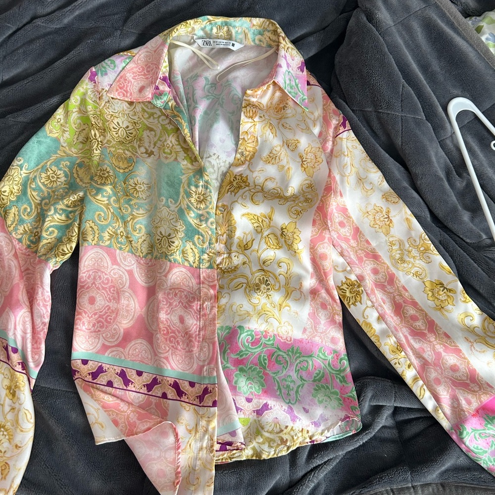 Zara Multicolor Baroque Print Blouse